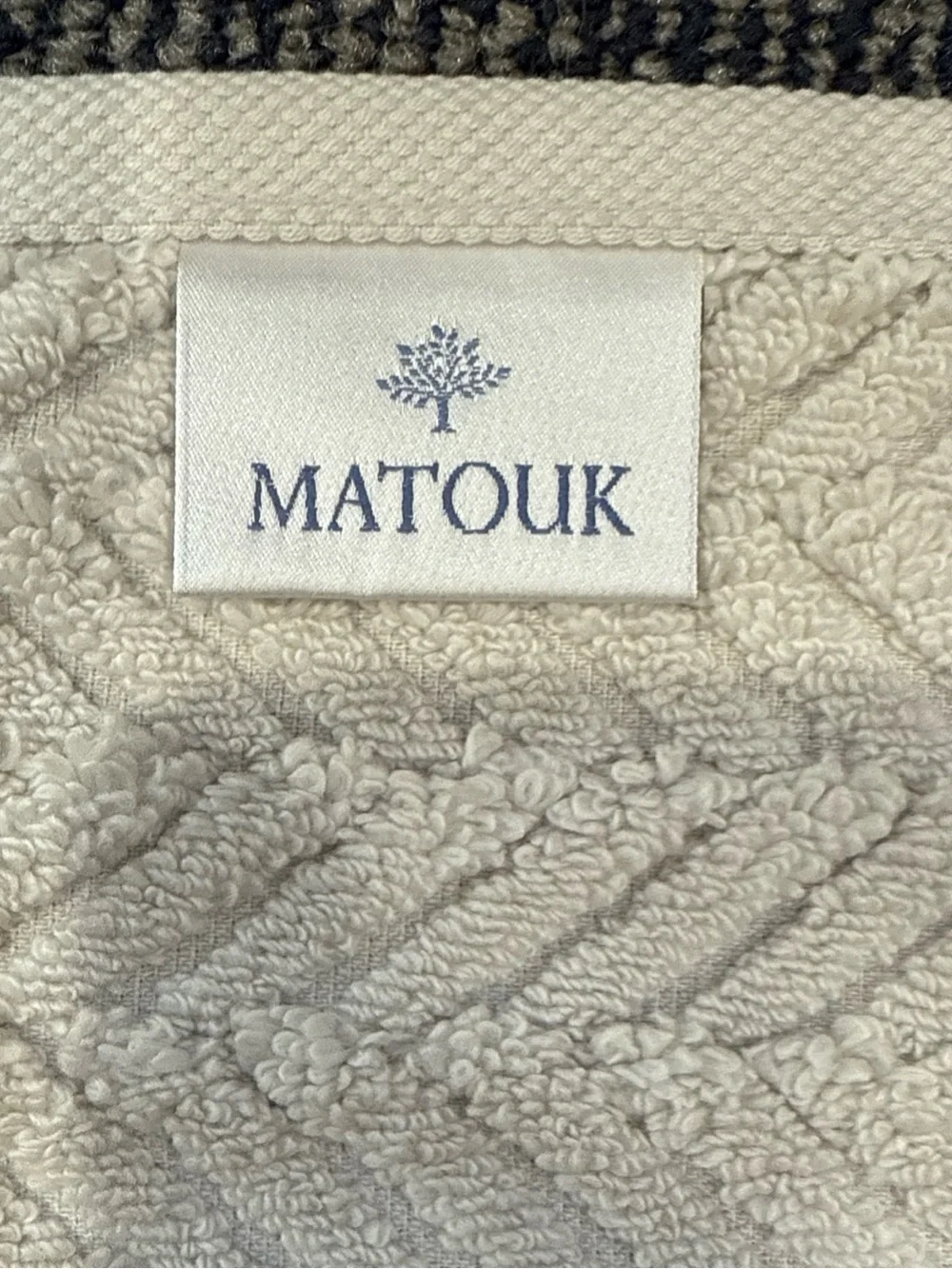 Matouk Seville Washcloth 12 X12 Marble Color Loose Braid Pattern 100% Cotton NWT